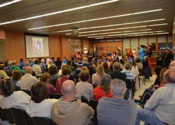 El Carnaval del Mar zarpa con un pregón cargado de memoria, creatividad y espíritu colectivo