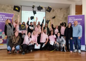 Un total de 15 jóvenes recibe su certificado profesional como dinamizadores culturales