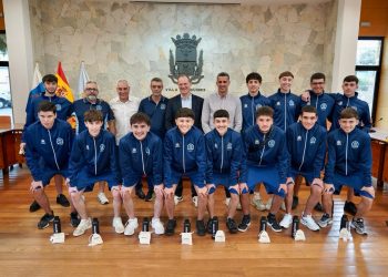 El alcalde desea suerte al Agüimes FS ante su debut en la Copa de España Juvenil de fútbol sala