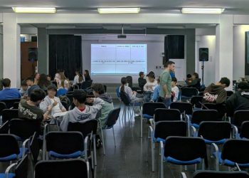 Mogán impulsa la separación de residuos orgánicos con talleres en centros educativos