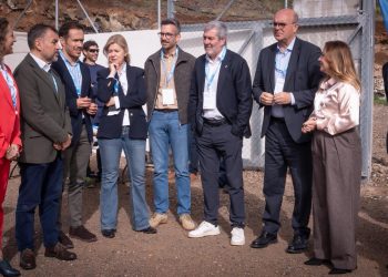 Clavijo destaca los avances en las islas para garantizar el suministro eléctrico y ser independientes del exterior