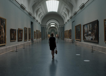 Filmoteca Canaria proyecta ‘La restauración’, cine de autor que explora los límites de la memoria y el arte