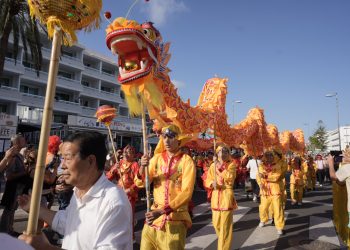 Maspalomas vuelve a brillar con su Gran Cabalgata
