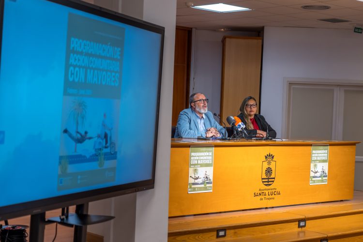 Redes sociales, deporte, bailes, yoga, folklore, juegos, informática y cine en la programación de mayores de Santa Lucía de Tirajana