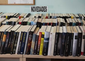 Las bibliotecas de Mogán amplían su catálogo con 128 nuevos títulos