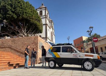 Sello ingeniense en una aventura sobre ruedas cruzando el desierto