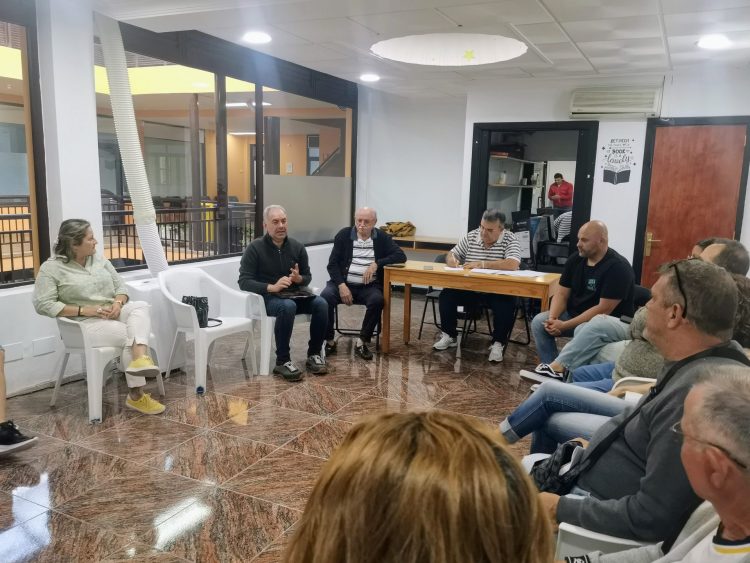 El Ayuntamiento coordina con los barrios la organización conjunta de sus fiestas