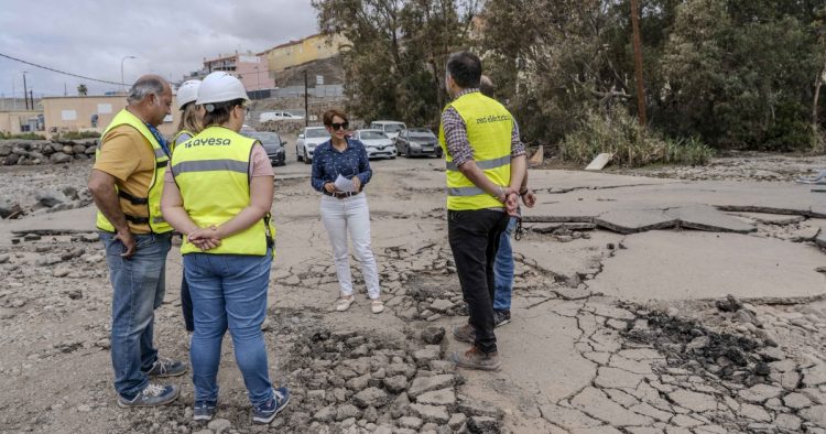 Mogán habilitará un acceso provisional al Campo de Futbol de Arguineguín tras los daños de la borrasca Therese