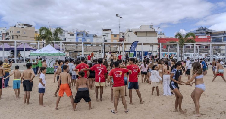 Estudiantes de Mogán dicen no al humo