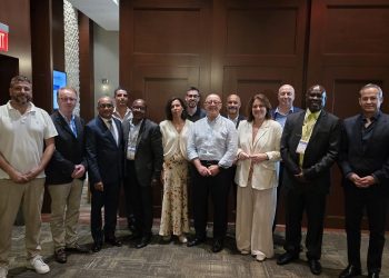 Los puertos de las regiones ultraperiféricas refuerzan su coordinación en Seatrade Cruise Global 2026