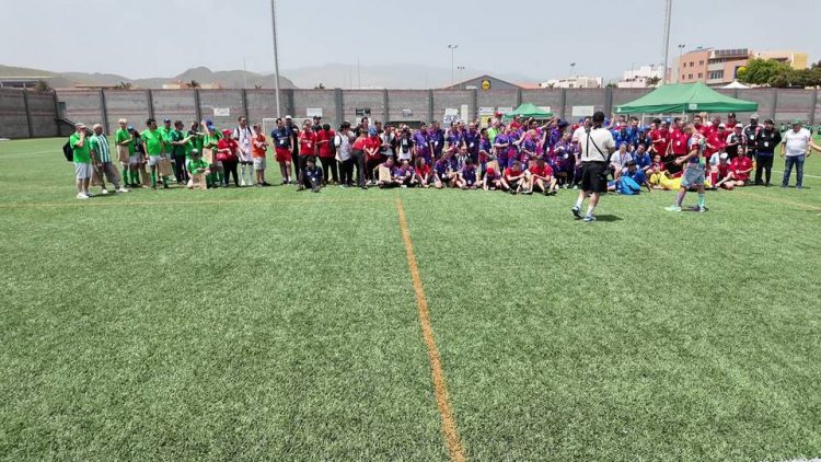 Deporte sin barreras y solidaridad desbordan el campo Pancho Ramírez