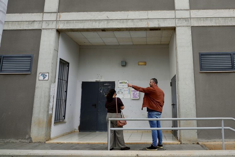 El Ayuntamiento de Santa Lucía de Tirajana monta un dispositivo especial para apoyar el proceso de regularización 