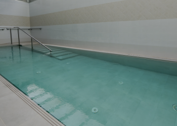 La piscina del Centro para la Autonomía Personal de Mogán vuelve a estar operativa tras una inversión de 35.000 euros
