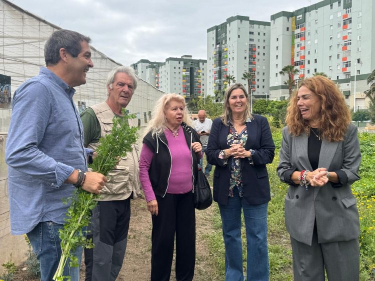 Los Huertos Urbanos de Jinámar reconocen la trayectoria de sus impulsores