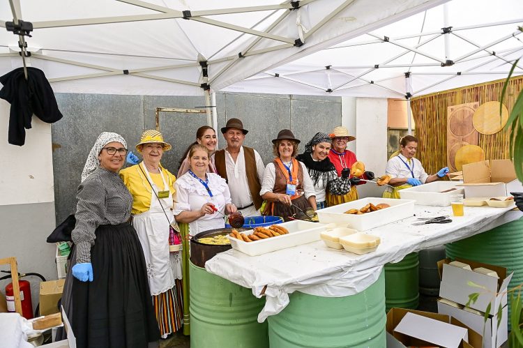 La Fiesta del Queso de Montaña Alta ofrece este domingo miles de degustaciones de sancocho canario, tortillas con miel, potaje de jaramagos y Queso de Guía