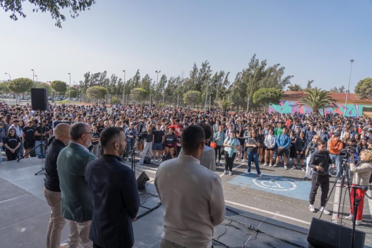 Más de 2500 estudiantes participan en el XXX Encuentro de Educación Secundaria en Vecindario