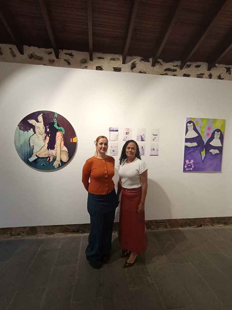 Emma Jane Bach expone ‘Entre fe y superstición’ en Casa Saturninita