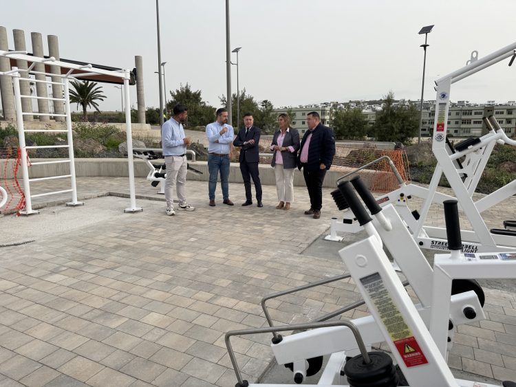 Telde instala nuevos gimnasios al aire libre en Melenara y El Contrapeso con una inversión de 100.000 euros