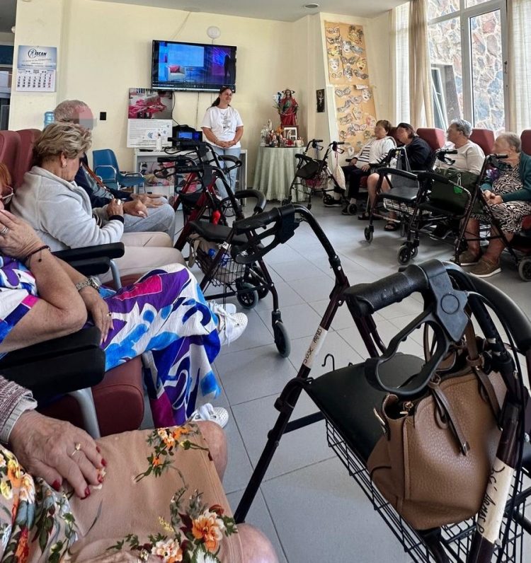 Maspalomas Pride organiza una charla con personas mayores sobre Diversidad