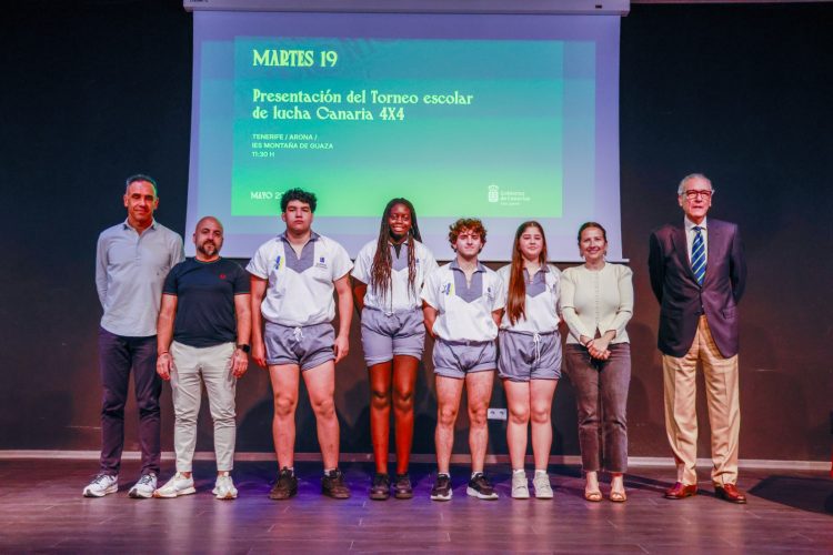 El Gobierno de Canarias presenta el proyecto de Lucha Canaria Escolar 4×4 para acercar el deporte vernáculo a las aulas