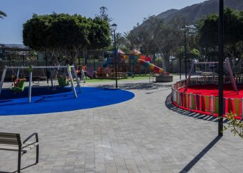 Mogán inaugura el renovado parque urbano de Puerto Rico