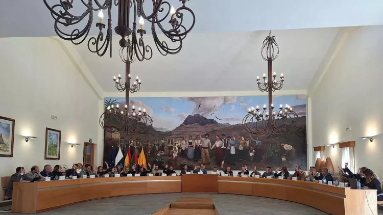 Nueva Canarias condena la “maniobra antidemocrática” protagonizada por Francisco García para impedir su recusación