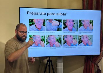 El Mes de Canarias divulga el valor patrimonial del silbo gomero con talleres prácticos en el Archipiélago 