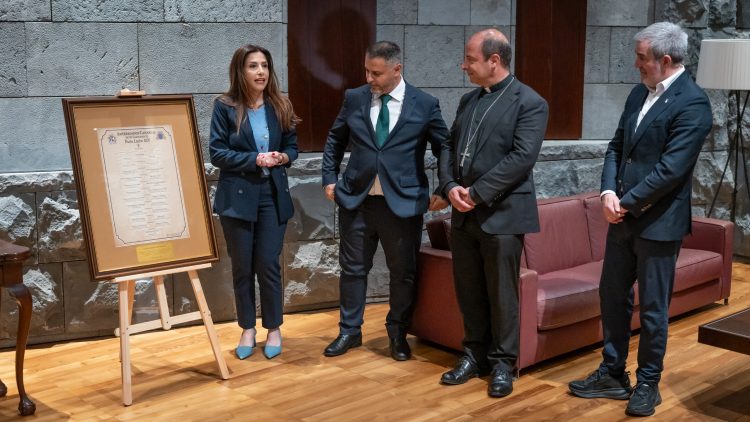 El presidente Clavijo entregará al Papa León XIV un estudio sobre sus antepasados palmeros durante su visita a Canarias 