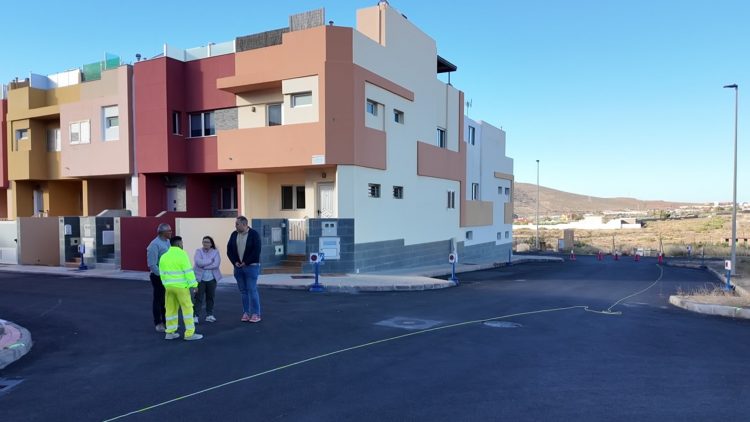 La urbanización de parcelas en La Montañeta avanza con la culminación de su primera fase