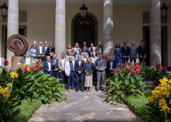 Los municipios turísticos de Canarias celebran la aprobación de la ley que reconoce su realidad