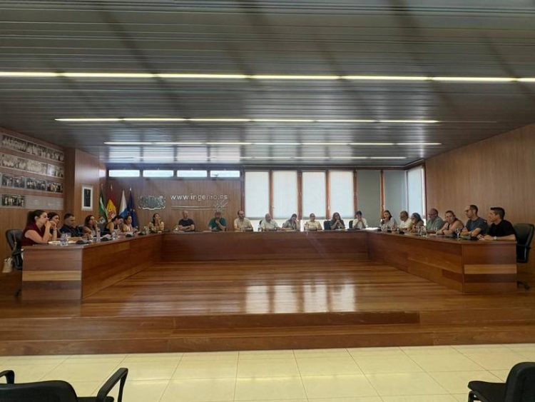 El Ayuntamiento coordina las actuaciones del próximo curso en el último Consejo Escolar Municipal