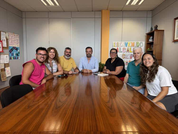 El Ayuntamiento de Telde y el Patronato El Naciente coordinan los últimos preparativos de las fiestas de Lomo Magullo