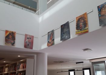 La Biblioteca de El Carrizal se contagia del espíritu del rock con exposiciones y una sesión de narración oral