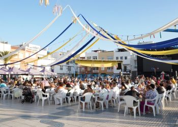El Carmen de Arguineguín celebra su asadero popular con 400 kilos de bonito
