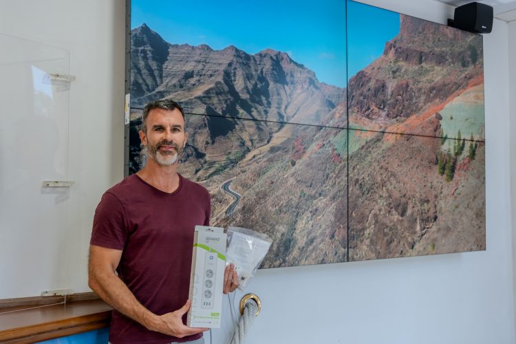 Mogán refuerza la eficiencia energética de sus espacios turísticos con cinco kits digitales