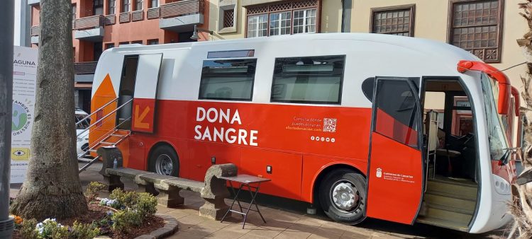 Hemodonación y Hemoterapia acerca la donación de sangre a centros y zonas comerciales de Canarias