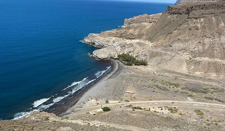 Onalia Bueno reprocha al Cabildo que llegue nueve años tarde a resolver la situación jurídica del barranco de Veneguera