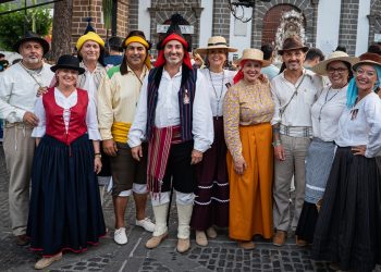 La concejalía de Festejos y Eventos abre la inscripción para el transporte gratuito a la Romería-Ofrenda del Pino en Teror