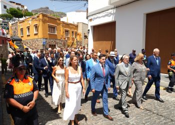 Tunte reparte más de 800 raciones de sancocho en su día grande y cierra sus fiestas con el homenaje a Nuria Medina Mejías