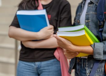El Gobierno de Canarias amplía el plazo para solicitar las becas universitarias