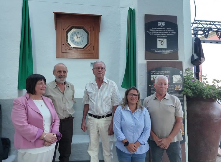 El Carrizal recupera el histórico Reloj de la Heredad