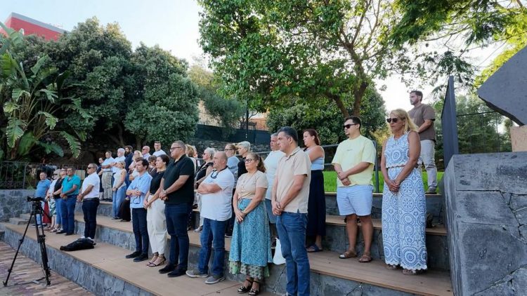 Sentido homenaje en Ingenio por el XVIII aniversario del accidente aéreo del vuelo de Spanair JK5022