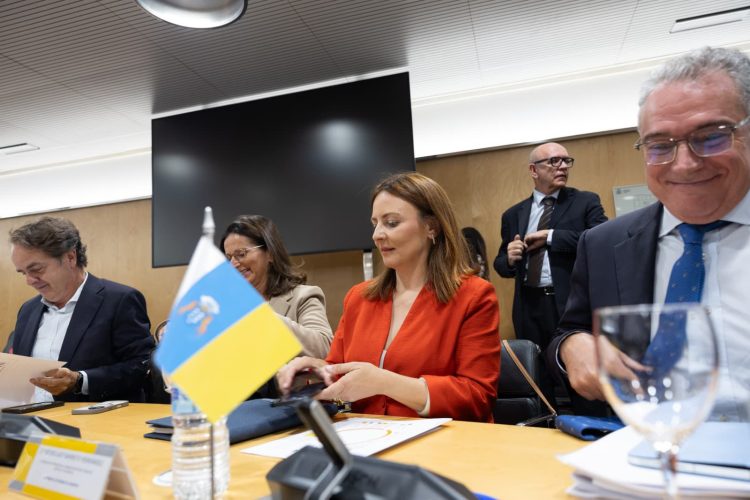 Canarias respalda el nuevo sistema de financiación que mejora en 1.337 millones los recursos para las islas y blinda el REF