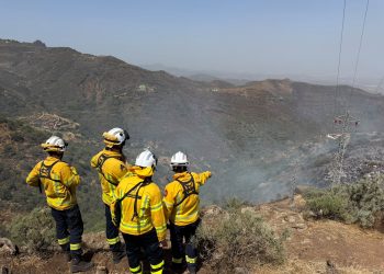 Telde agradece la rápida respuesta de los servicios de emergencia tras el incendio de Cazadores
