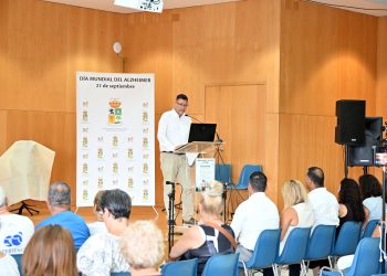 La Concejalía del Mayor pone el foco en la soledad de quienes cuidan a personas con Alzheimer  