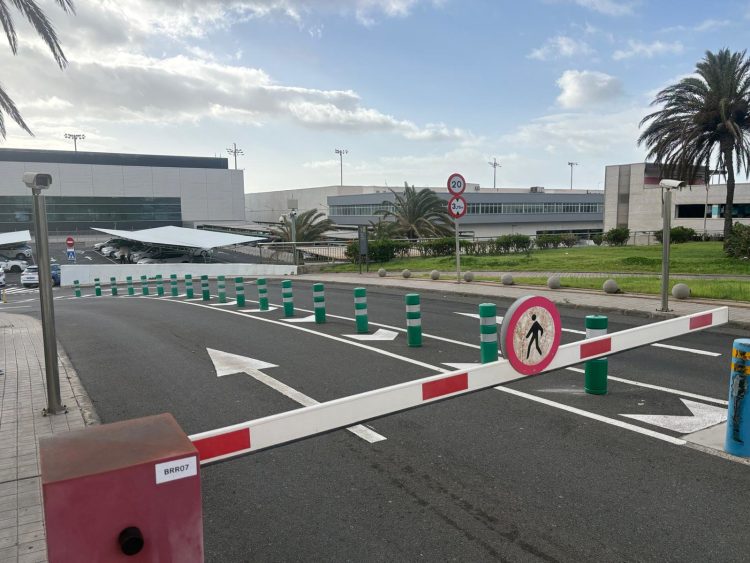 Ingenio destaca el avance hacia una gestión más transparente y controlada del taxi en el Aeropuerto de Gran Canaria