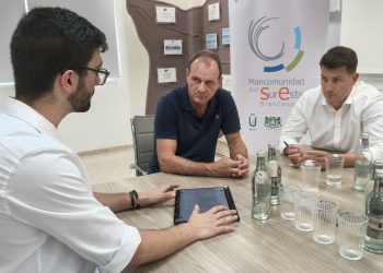 La Mancomunidad del Sureste y la ULPGC se unen para impulsar los proyectos Fórmula Student y Cervantes, referentes en innovación tecnológica