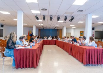 El pleno municipal de Santa Lucía de Tirajana apoya por unanimidad al pueblo de Ceuta