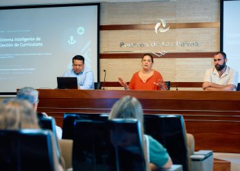 La Autoridad Portuaria y la Fundación Puertos de Las Palmas lanzan Puerto Emplea para conectar a las empresas portuarias con nuevos profesionales