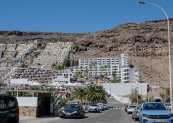 El Ayuntamiento asume el servicio de alumbrado público en Playa del Cura